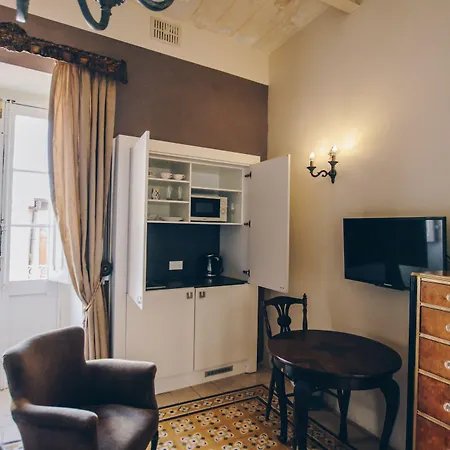 게스트하우스 Sally Port 3*