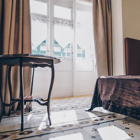 Sally Port 게스트하우스