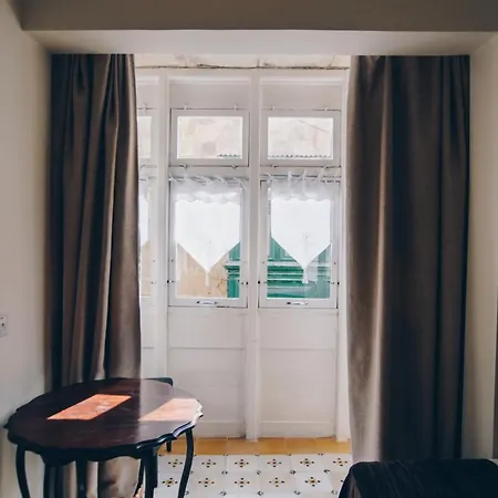 게스트하우스 Sally Port 3*