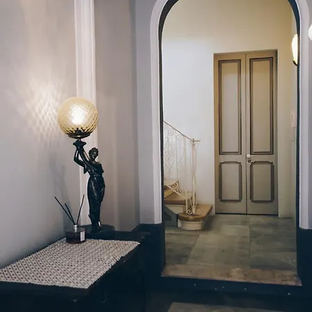 게스트하우스 Sally Port 센글리아