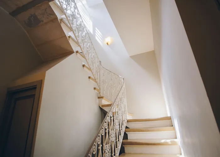 Πανσιόν Sally Port 3*